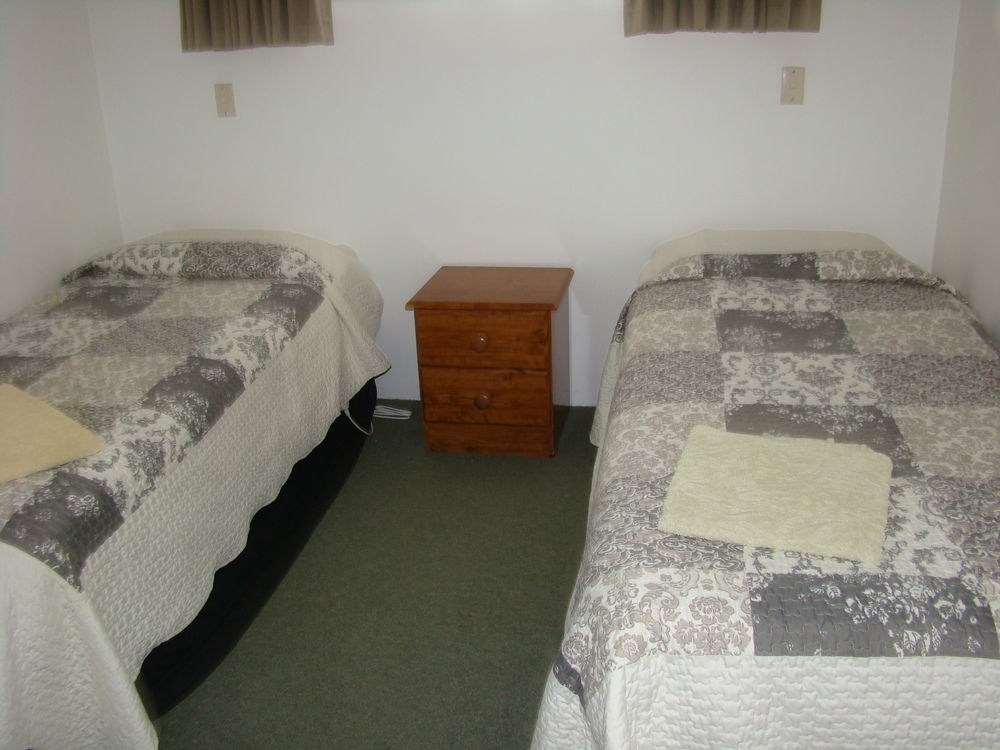 Avalon Motel Thames - Wenzel Motels Екстериор снимка